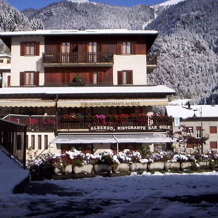 Albergo Ristorante Sole Mezzoldo 외부 사진